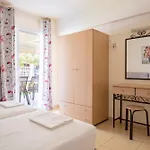 Hotel de apartamente Kokkos Brothers