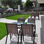 Kokkos Brothers Hotel de apartamente 3*