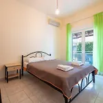 Kokkos Brothers Apartmanhotel 3*