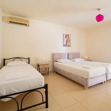 Kokkos Brothers Aparthotel