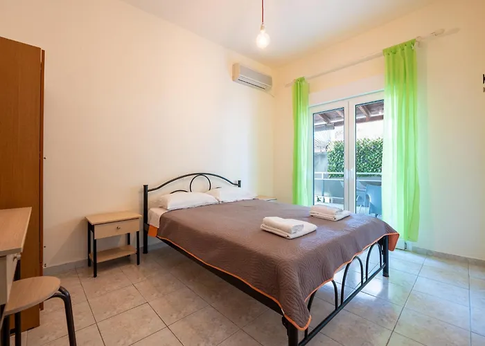 Kokkos Brothers Hotel de apartamente 3*